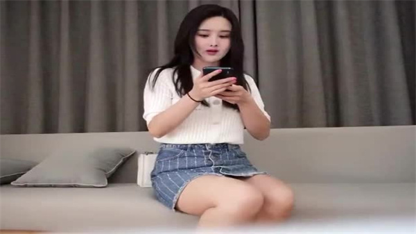 小宝寻花：极品骚货邻家御姐，被狂草猛肏内射爆浆！
